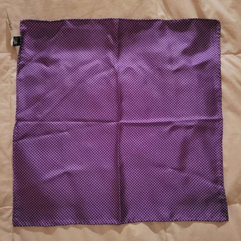 Men's Purple Breast Pocket Square 100% Silk 14x14 NWT